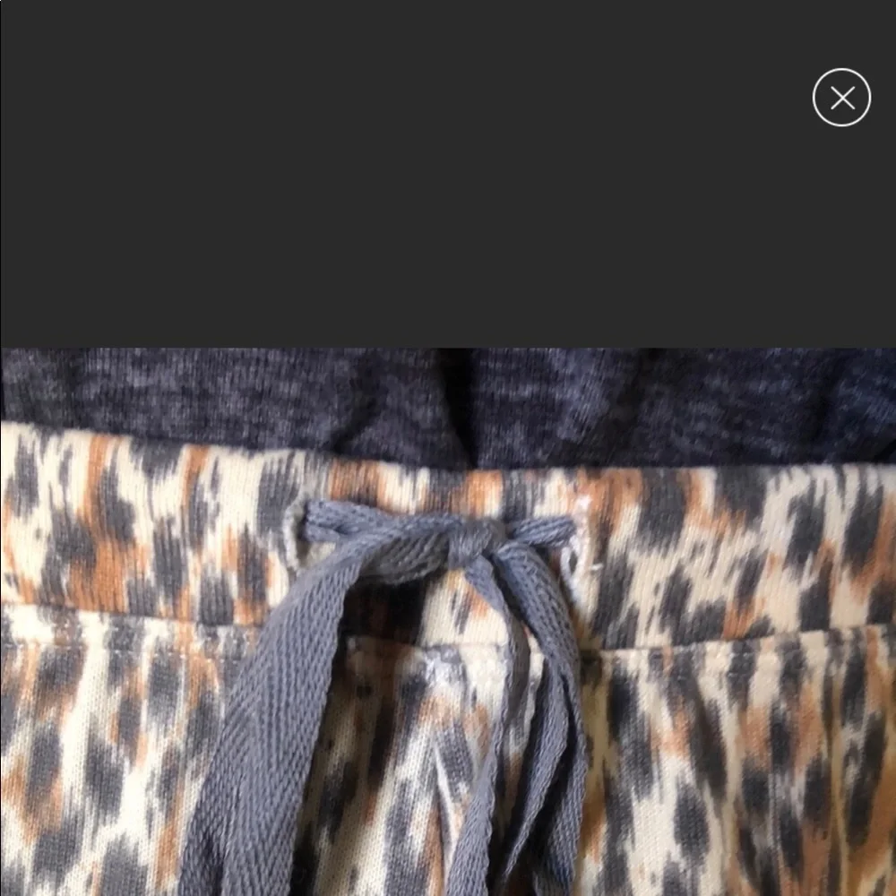 Rene Rofe Animal Print Lounge Pajamas size Medium
